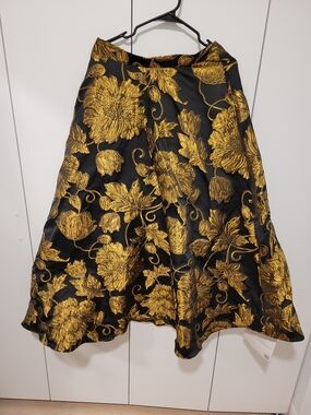 Chicwish Black and Gold Floral A-Line Full Skirt NWT